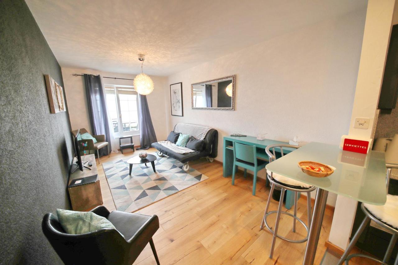 וואי Corseaux Beach Rooms-Riviera Beach Apartments מראה חיצוני תמונה